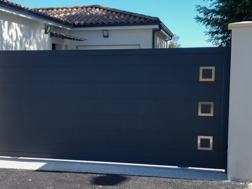 Aluminium Driveway Gate